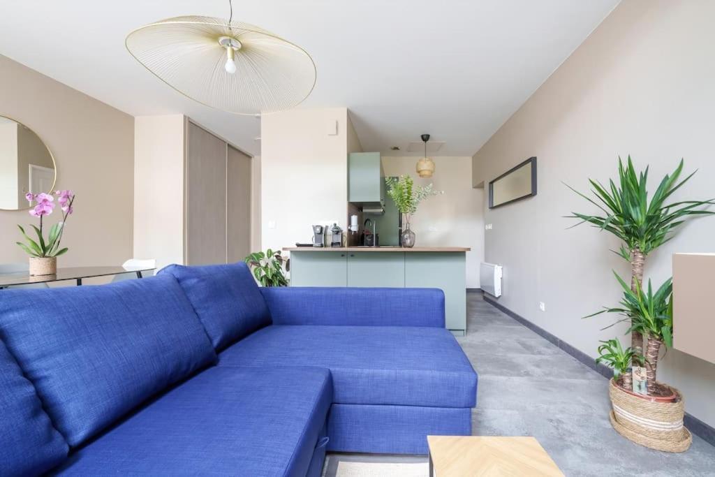 Appartement Lumineux Avec Cour Chaumont  Eksteriør bilde