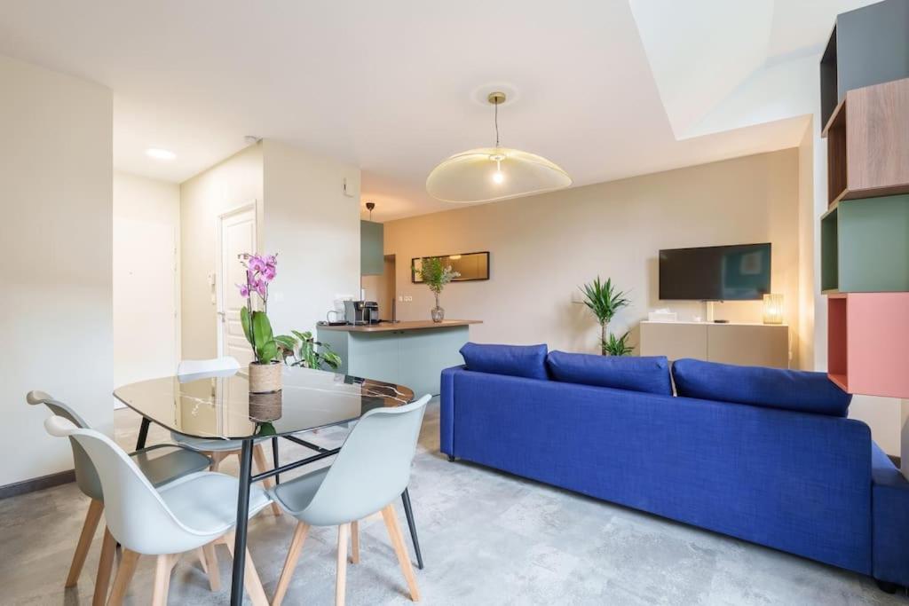 Appartement Lumineux Avec Cour Chaumont  Eksteriør bilde