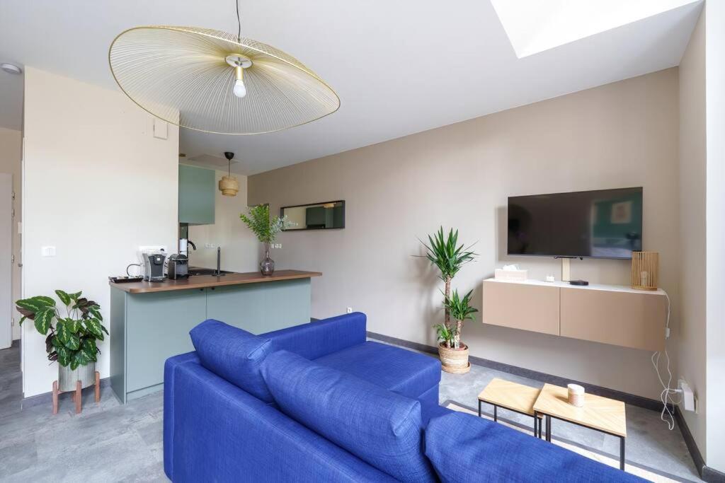 Appartement Lumineux Avec Cour Chaumont  Eksteriør bilde